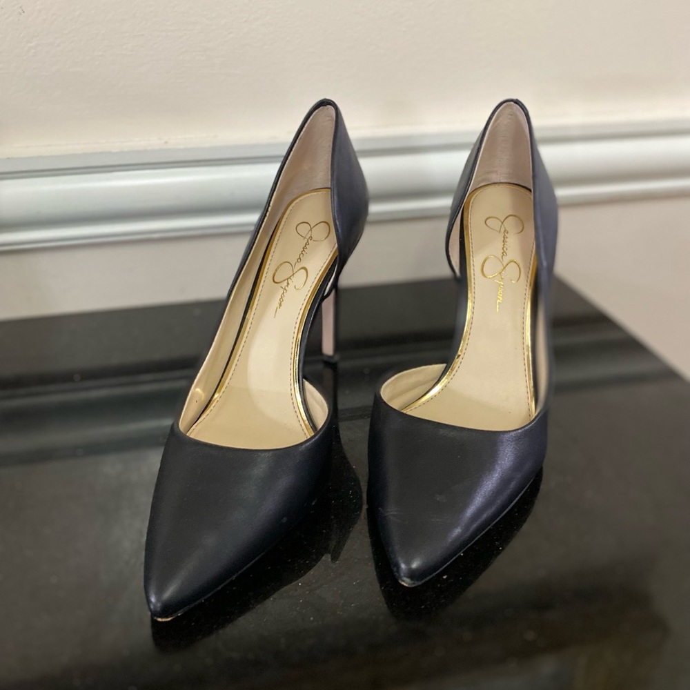 Jessica Simpson black Pump heels